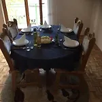 Amar Apartmani,