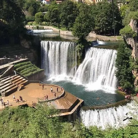 Amar Apartmani, Сasa de vacaciones