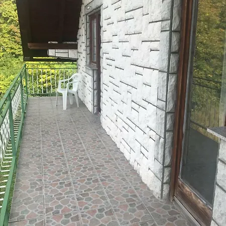 Amar Apartmani, Jajce